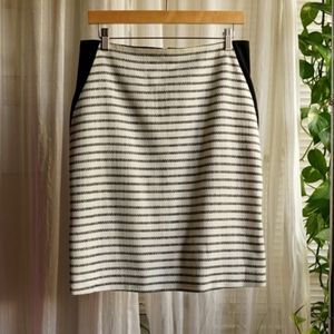 Ivanka Trump size 6 Pencil Skirt